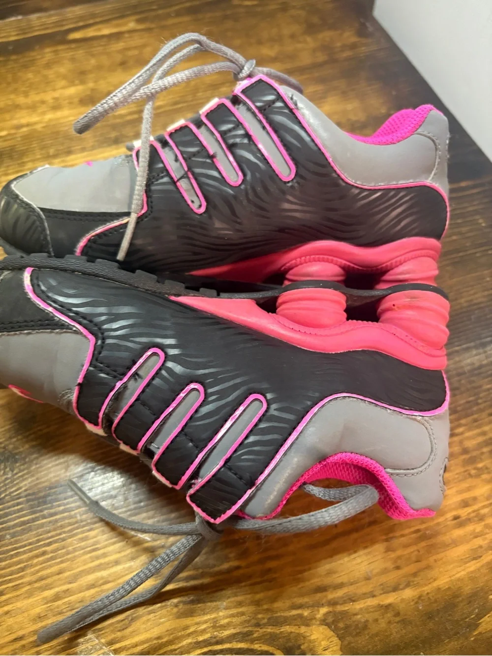 Nike Gray And Pink Shox Size 13C